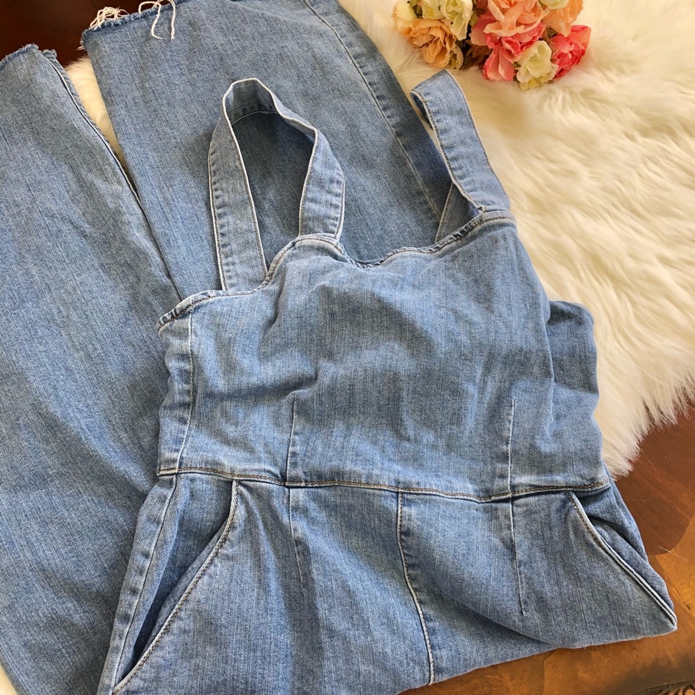 Denim wide leg cropped Jumpsuit - Picture 3 of 7